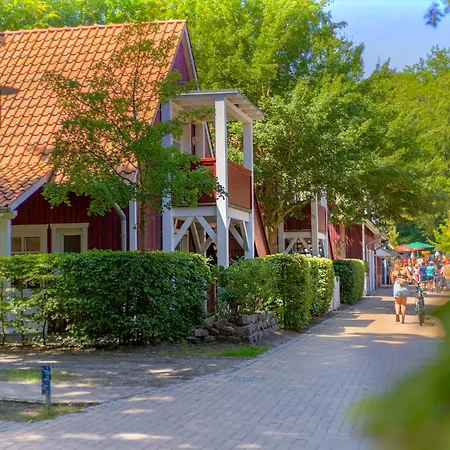 Duenenhaus Unserusedomde Ca80qm Mit Privater Sauna Und Kamin Parkplatz Direkt Am 2i3 يوكيريتز