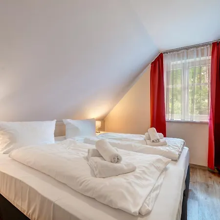 Duenenhaus Unserusedomde Ca80qm Mit Privater Sauna Und Kamin Parkplatz Direkt Am 2i3 *