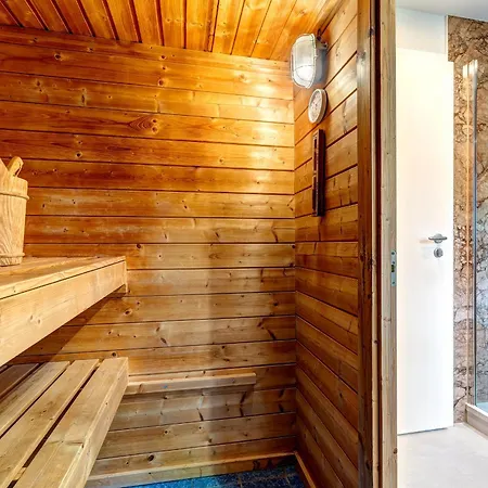 شقة Duenenhaus Unserusedomde Ca80qm Mit Privater Sauna Und Kamin Parkplatz Direkt Am 2i3 *