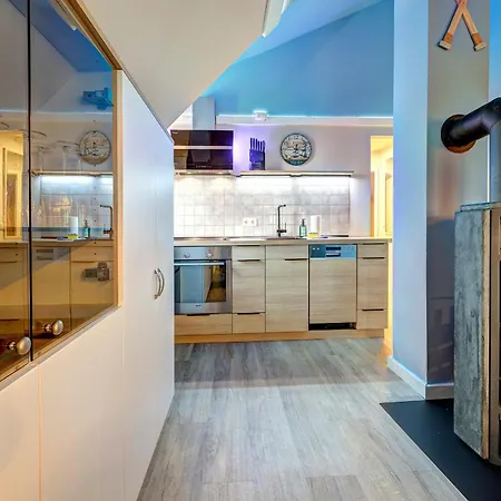 شقة Duenenhaus Unserusedomde Ca80qm Mit Privater Sauna Und Kamin Parkplatz Direkt Am 2i3 *